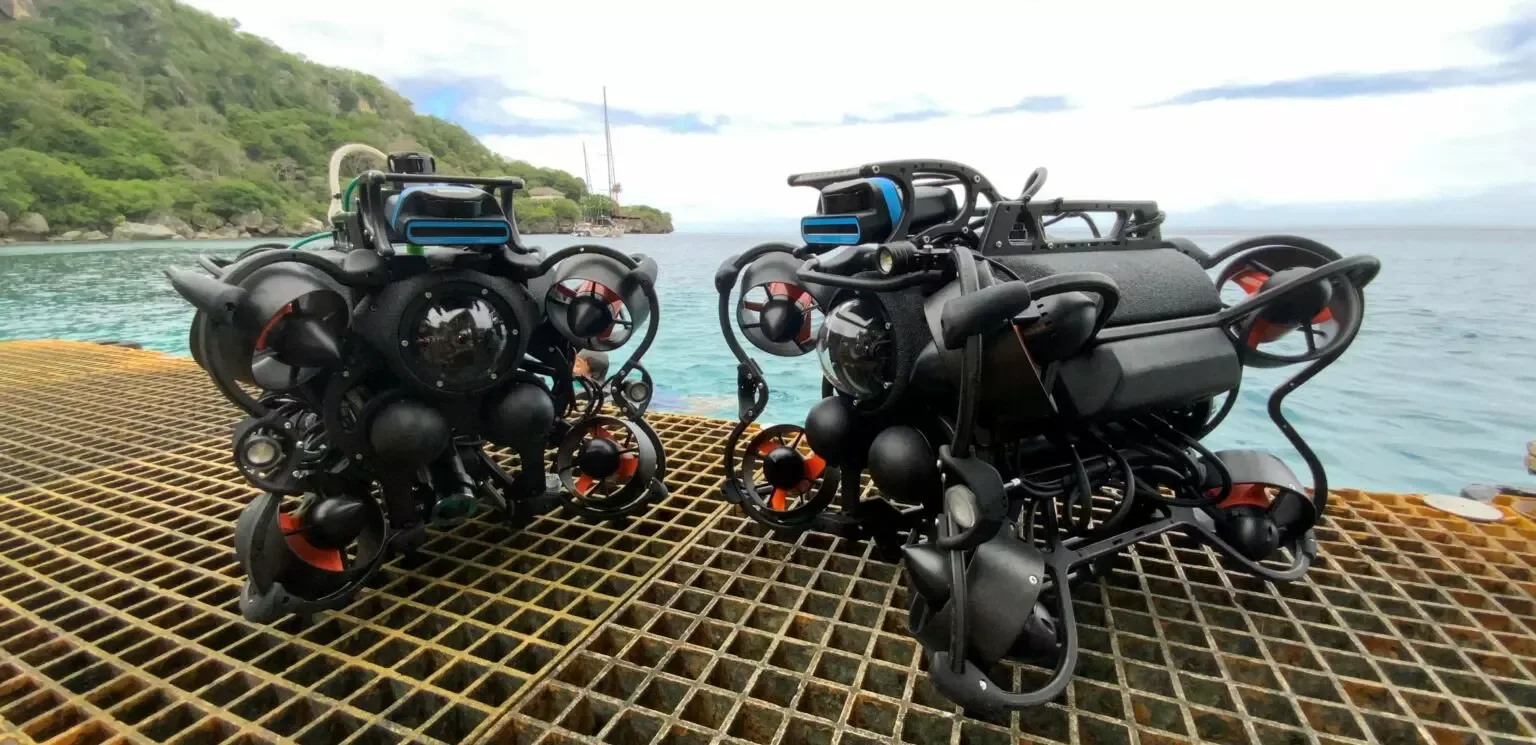 Reach Robotics Reach Subsea Lights on the Oceanbotics srv-8 ROV. Courtesy of Topaz Subsea