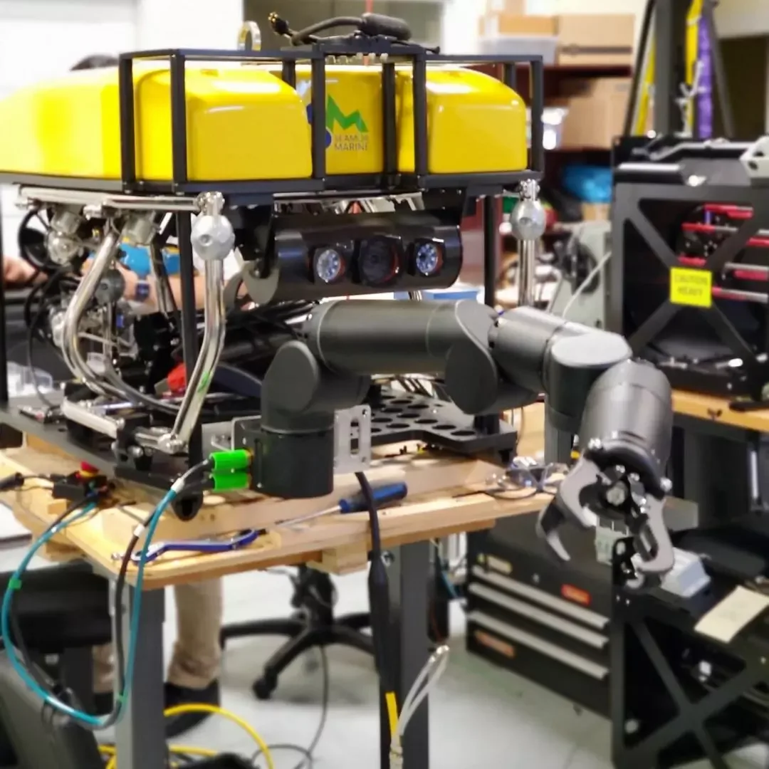 MAKO ROV with Bravo 7